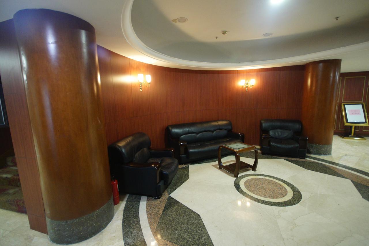 Tianzhi Hotel Harbin Buitenkant foto
