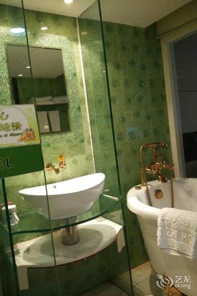 Tianzhi Hotel Harbin Buitenkant foto