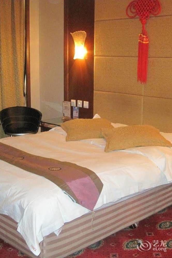Tianzhi Hotel Harbin Buitenkant foto