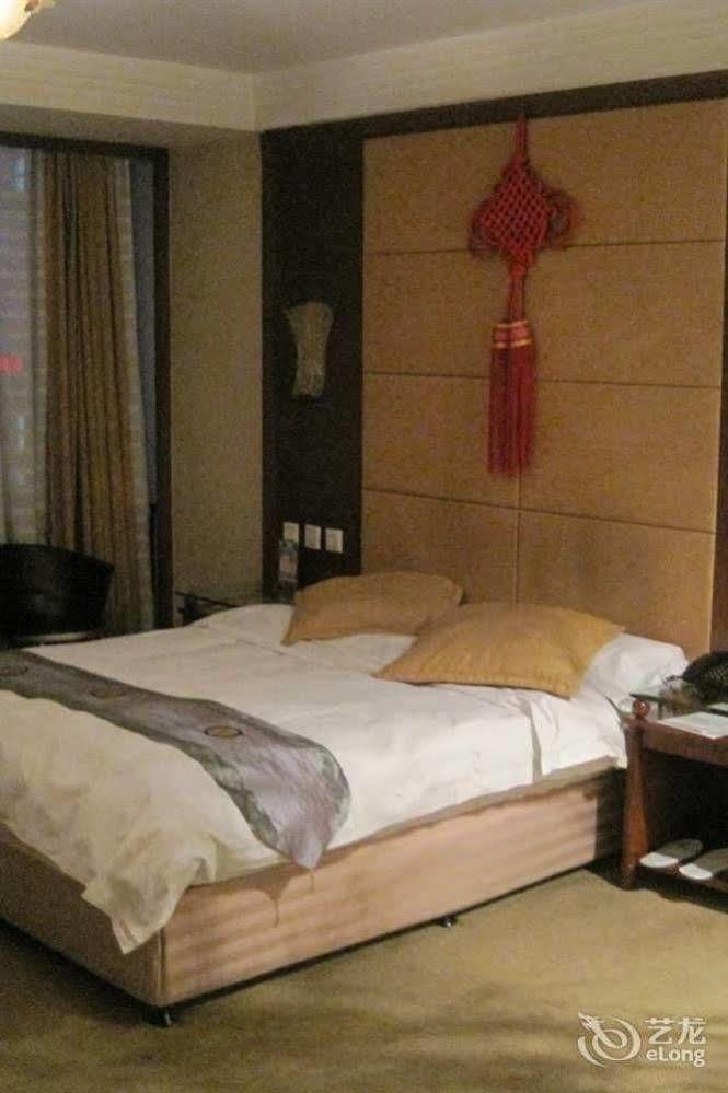 Tianzhi Hotel Harbin Buitenkant foto